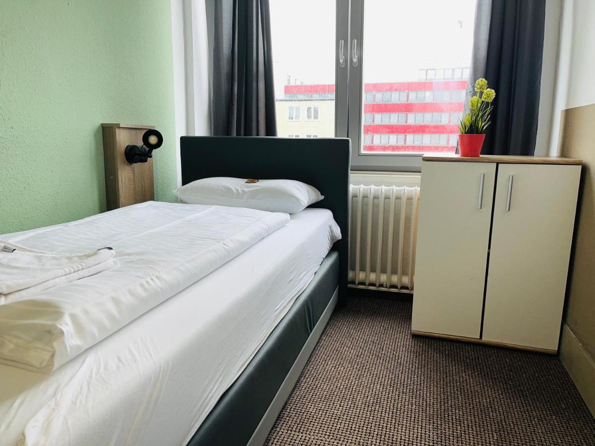 Hostel City Sued Hamborg Eksteriør billede